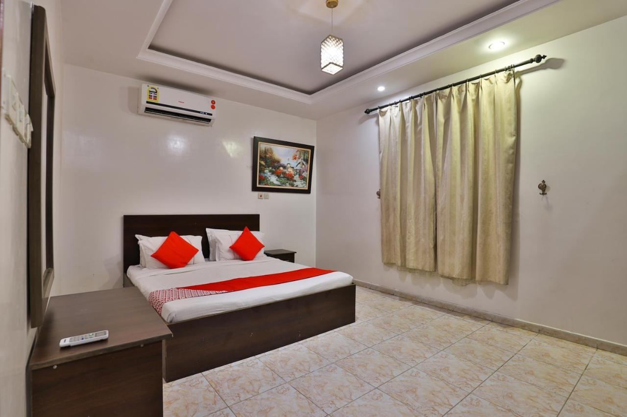 Oyo 301 Asfrine Hotel Apartment Tabuk Bagian luar foto