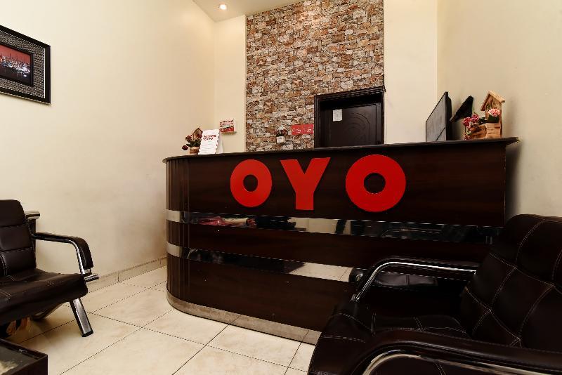 Oyo 301 Asfrine Hotel Apartment Tabuk Bagian luar foto