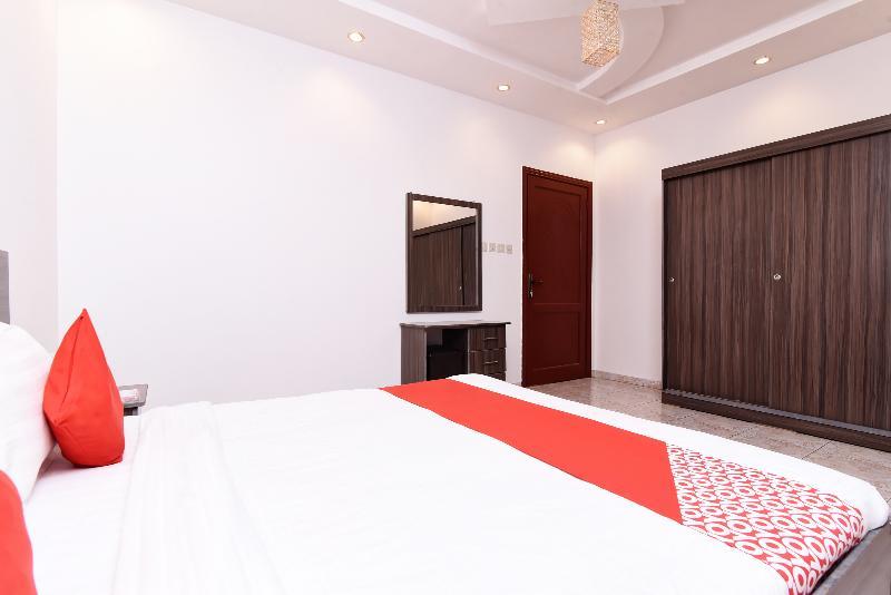 Oyo 301 Asfrine Hotel Apartment Tabuk Bagian luar foto