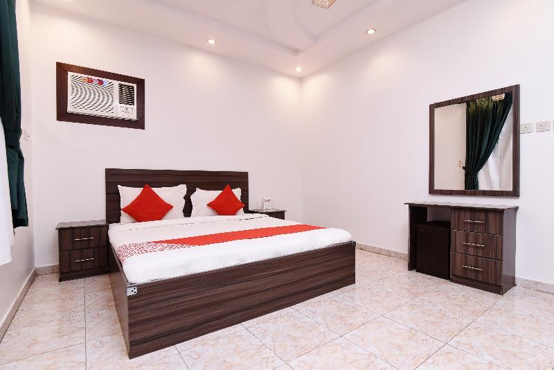 Oyo 301 Asfrine Hotel Apartment Tabuk Bagian luar foto